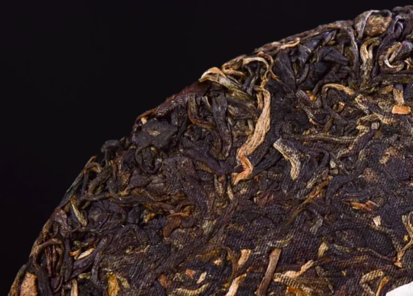 Yunnan SearchingTea Classic Yellow "Lao Man'e Old Arbor Raw Pu Erh Tea Cake