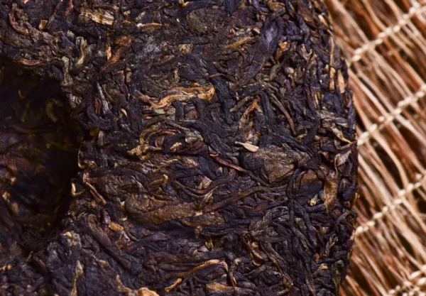 Yunnan SearchingTea Gong Ting Pu erh in Tangerine Man Song Raw Pu Erh Tea Cake