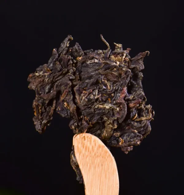 Yunnan SearchingTea Classic Yellow "Lao Man'e Old Arbor Raw Pu Erh Tea Cake